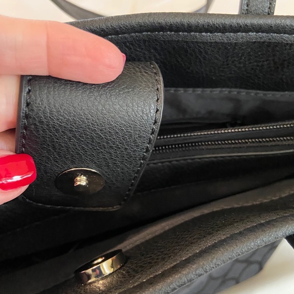 Nine West handbag - Picture 9 of 16